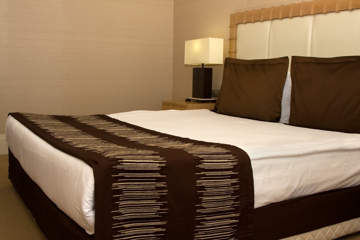 Queen Size Bed from Luxury Hotel Room